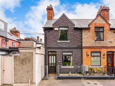 23 St. Brendans Cottages, Ringsend, Dublin 4