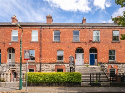 27 Grosvenor Square, Rathmines, Dublin 6