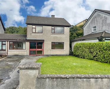 38 Crescent View, Riverside, Tuam Road, Co. Galway