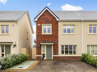 33 The Green, Bellingsfield, Naas, County Kildare