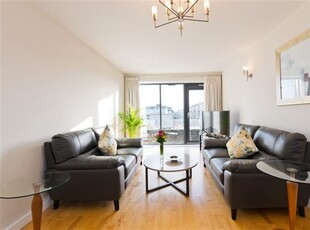 Berry House (Two Bedroom Penthouse), Custom House Square, Dublin 1