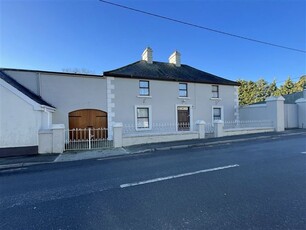 Parochial House, Lenamore, Legan, Longford