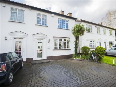 17 Park Lawn, Clontarf, Dublin