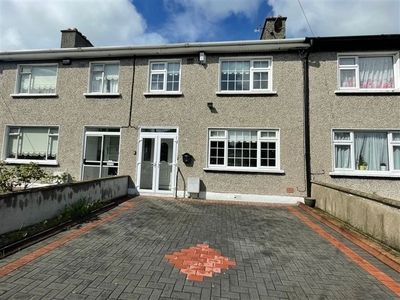 106 Maryfield Crescent, Artane, Dublin 5