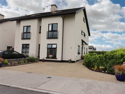 70 Ashthorn Avenue, Headford, County Galway