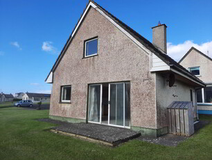 17 Carrowhubbock Village, Enniscrone