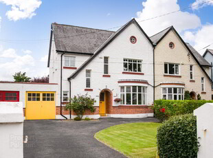 27 Clonkeen Road Blackrock, Co. Dublin