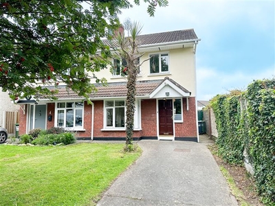 2 Glencairn Dale, The Gallops, Leopardstown, Dublin 18