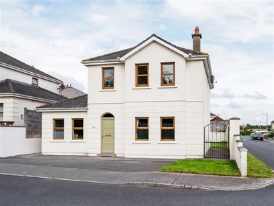 8 Chestnut Avenue, Ard Na Sidhe, Clonmel, Tipperary