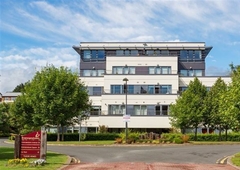 apartment 5, le hunt house, brennanstown square, cabinteely, dublin 18