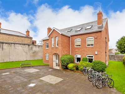 23 St James Apts, Hollybrook Park, Clontarf, Dublin 3