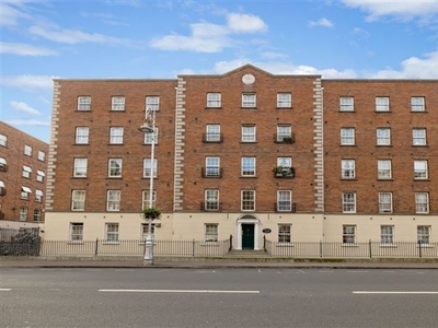 35 Custom Hall, Lower Gardiner Street, Dublin 1