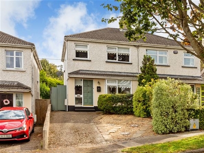 15 Highland Grove, The Park, Cabinteely, Dublin 18