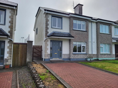 27 Parklands, Tubbercurry, Sligo