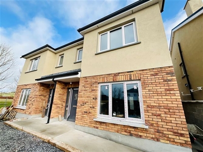 35B Castle Manor, Roscommon, Roscommon