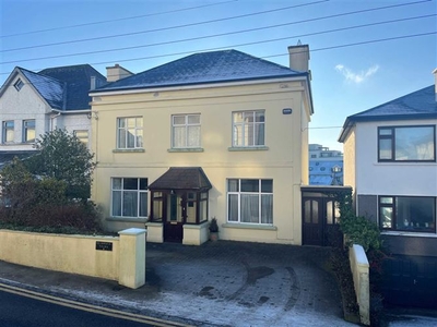 2 Monksfield, Salthill, Galway, County Galway