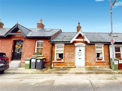 11 Conquer Hill Avenue, Clontarf, Dublin 3