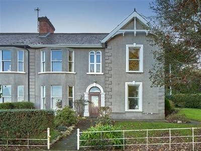 Lochlin, 9 Nashville Park, Howth, County Dublin