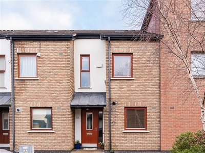 76 Hunters Walk Hunterswood, Ballycullen, Dublin 24