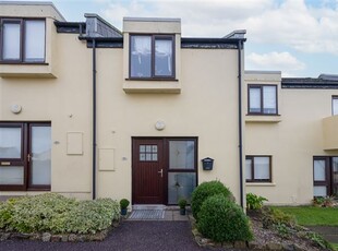 31 Carleton Village, Golf Links Road, Youghal, East Cork