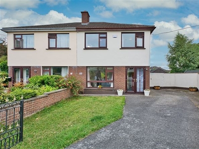 30 Oakcourt Grove, Palmerstown, Dublin 20