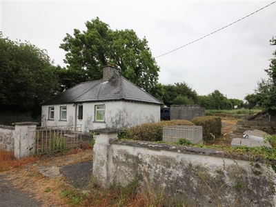 Derrykearne Cross, Abbeyleix, Laois