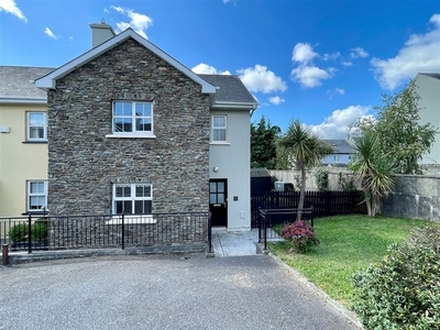 28 Wayside Crescent, Clonakilty, West Cork