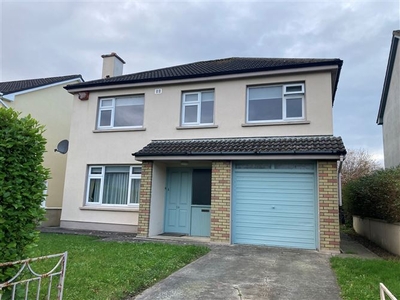 24 Racecourse Lawn, Tralee, Kerry