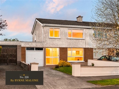 220 Moorefield Park, Newbridge, Kildare