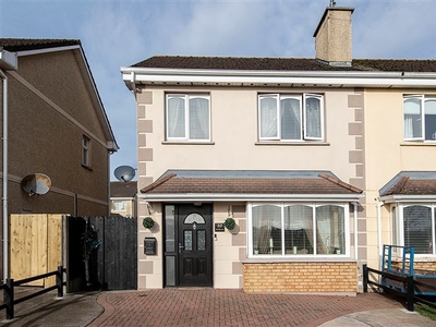 33 An Grianán, Ballinroad, Dungarvan, Waterford