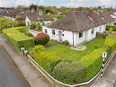 52 Highfield Park, Dundrum, Dublin 14