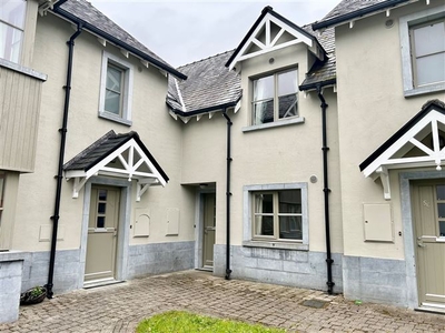 57 O`Carolan`s Court, Kilronan, Ballyfarnon, Roscommon