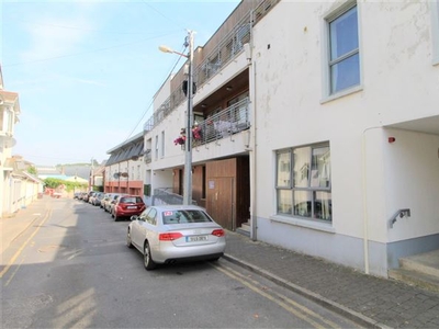 9 Block A The Courtyard, Summerhill Terrace, Waterford City, Co. Waterford