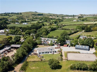 Stable Lane on c. 8 Acres, Hempstown, Blessington, Wicklow