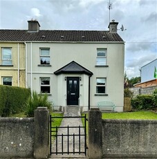 42 St. Nicholas Park, Carrick-on-Suir, Tipperary