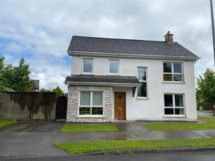 8 Raiskeen Place, Clonmellon, Westmeath