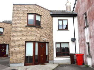 2 St. Helen`S Court, Banagher