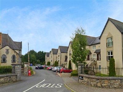 1 Clarissa, The Court Yard, Newtownforbes, Longford