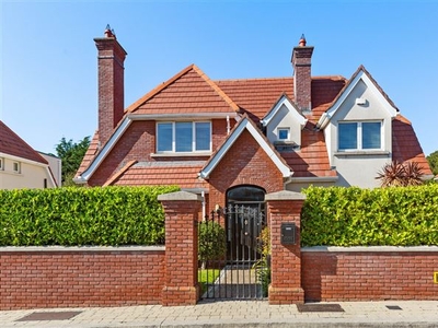 10 Brighton Square, Brighton Road, Foxrock, Dublin 18