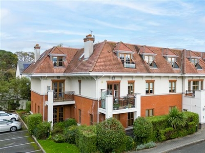 11 Cairnbrook Hall, Carrickmines, Dublin 18