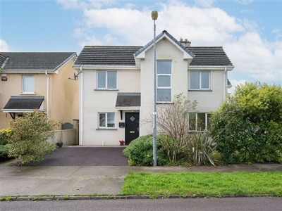 8 Beechwood Court, Cluainard, Newtown, Cobh, Cork