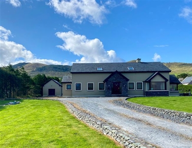 Ref 1079 - Detached Home, Inchiclogh, Caherciveen, Kerry