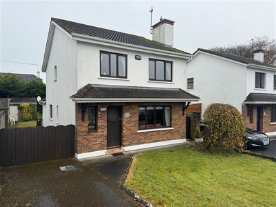 2 College Crescent, The Pines, Ballinasloe, Galway