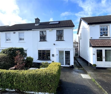 32 Hillview Lawns, Cabinteely, Dun Laoghaire, Co. Dublin