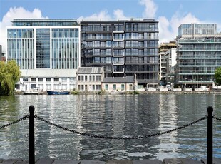 TWO BEDROOM APARTMENT WITH WATER VIEWS @ OPUS, 6 HANOVER QUAY, GRAND CANAL DOCK, DUBLIN 2., Grand Canal Dk, Dublin 2