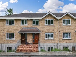 4 Hillcrest Manor Way, Templeogue, Dublin 6W