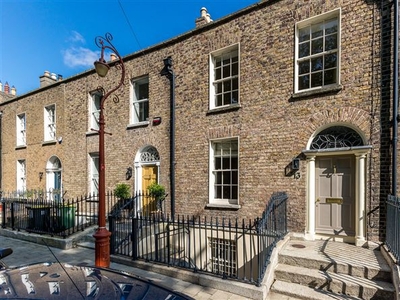 13 Mount Pleasant Square, Ranelagh, Dublin 6