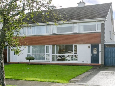 54 Lakelands Close, Stillorgan, Co. Dublin