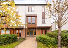 4 Hunters Avenue, Hunters Wood, Ballycullen, Dublin 24