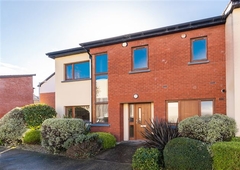 4 The Rise, Carrickmines Manor, Carrickmines, Dublin 18